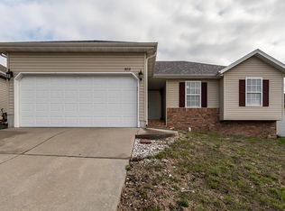 509 W Woodbine Rd, Nixa, MO 65714