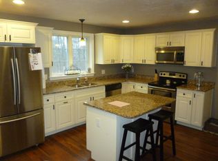 211 Barre Paxton Rd UNIT 3, Rutland, MA 01543