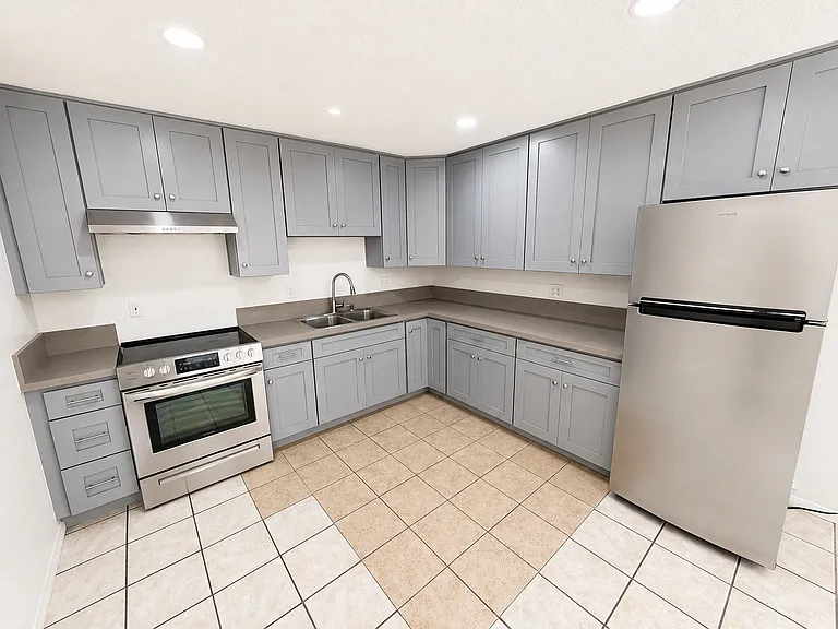 441 Sycamore Street — Photo 5