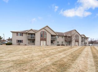 Stonefield Apartments, Mauston, WI 53948