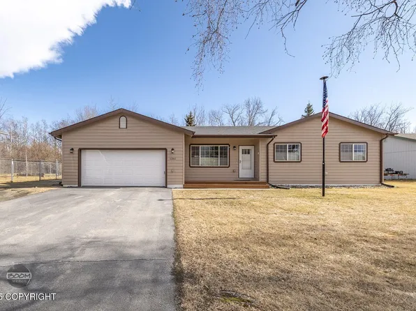1361 S Ochre Dr, Palmer, AK 99645