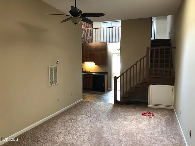 555 E Main St #211 — Photo 3