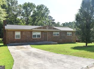 5851 Miller Rd, Austell, GA 30106