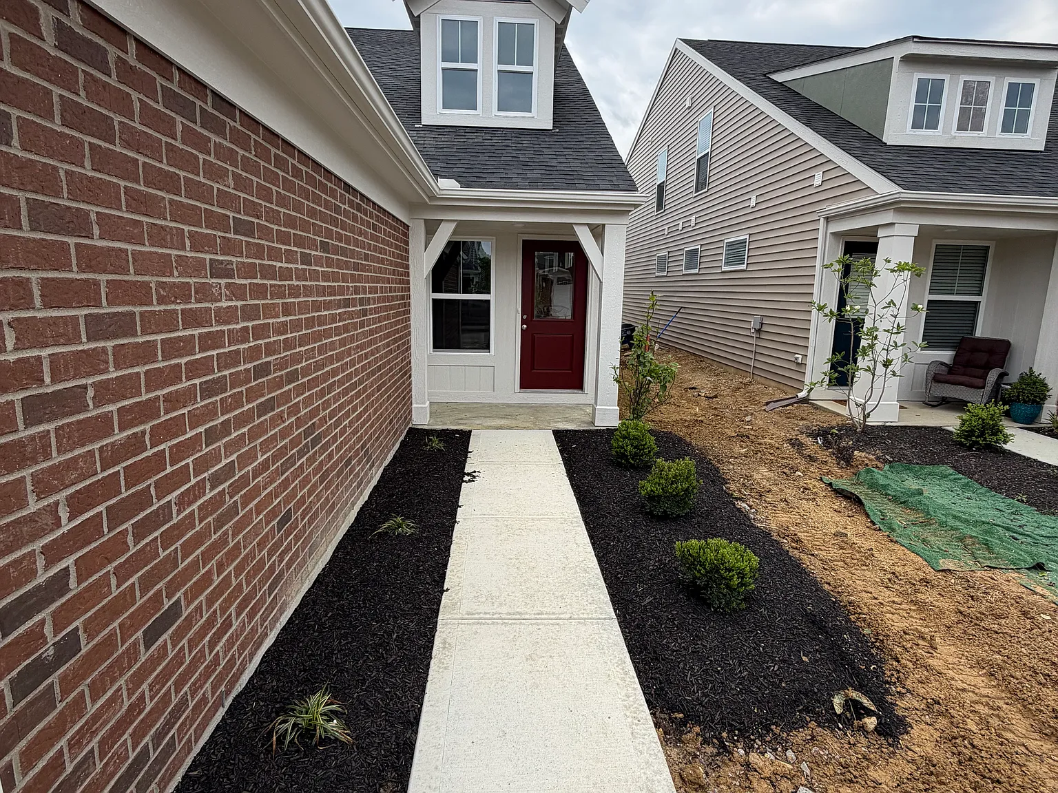 3 bed, 2.5 bath, 2187 sqft, $2,400 — Photo 4