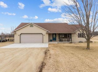 N1370 County Road X, Berlin, WI 54923