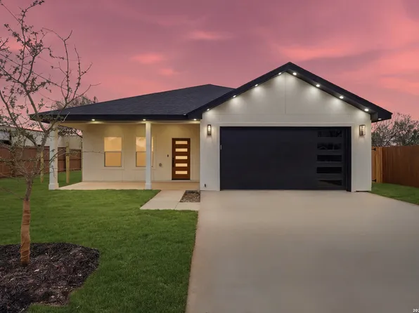 1635 E Chavaneaux, San Antonio, TX 78214