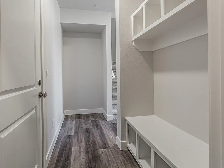 5748 Stone Fly Dr — Photo 25