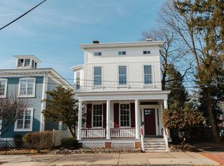 319 Radcliffe St #1, Bristol, PA 19007