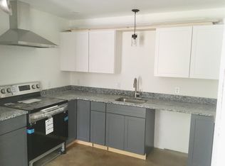25 Mechanic St #1, Barre, MA 01005