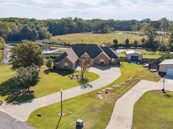 11395 County Road 1518 Cir, Ada, OK 74820