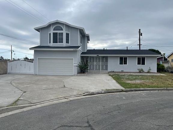 2nd image of 11971 Kathy Ln