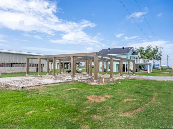 347 Hebert Camp Rd, Lake Charles, LA 70607