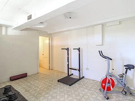 916 Bailey St — Photo 22