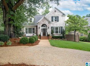 3 Montevallo Ln, Mountain Brk, AL 35213