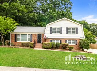 6010 Sullins Rd, Charlotte, NC 28214