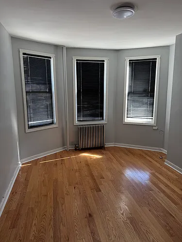 25 Cliff St Photo 1