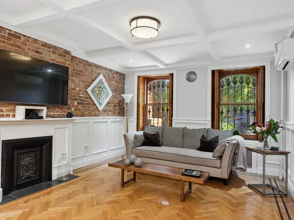 37 Clifton Place image 2 of 10