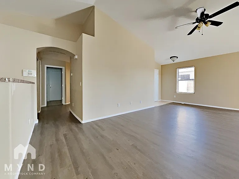 24484 N Shelton Way — Photo 6
