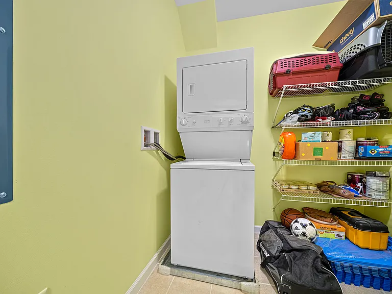 204 Clocktower Dr #304 — Photo 11