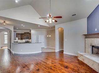 34111 Walnut Ln, Melissa, TX 75454