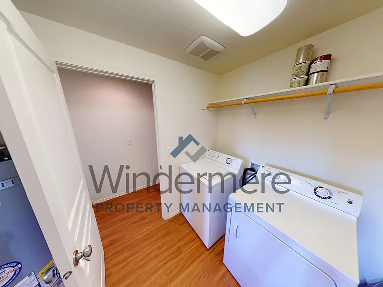 219 Marjorie Pl — Photo 9