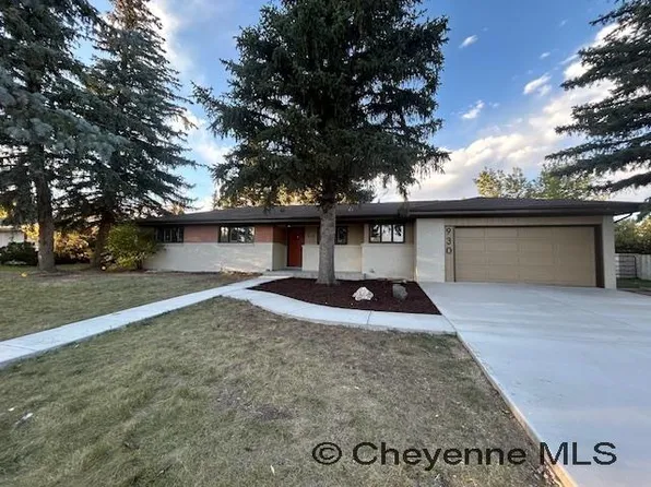 930 Custer St, Cheyenne, WY 82009