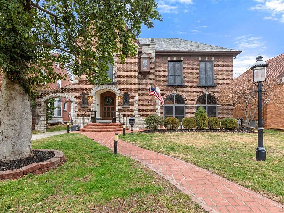 3847 Holly Hills Blvd, Saint Louis, MO 63116 Zillow