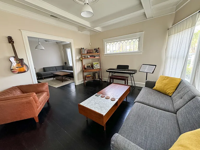 427 Sunset Ave — Photo 36
