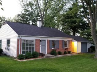 100 Perth Rd, Cary, IL 60013