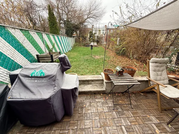 1360 Prospect Place image 4 of 18