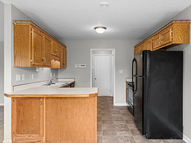 202 Tuscon Ct — Photo 9