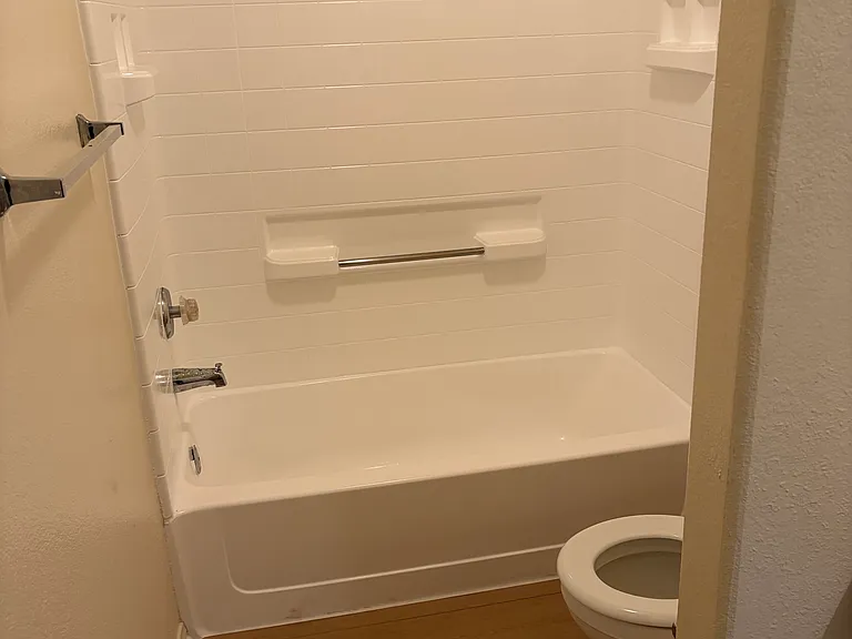 2nd bathroom