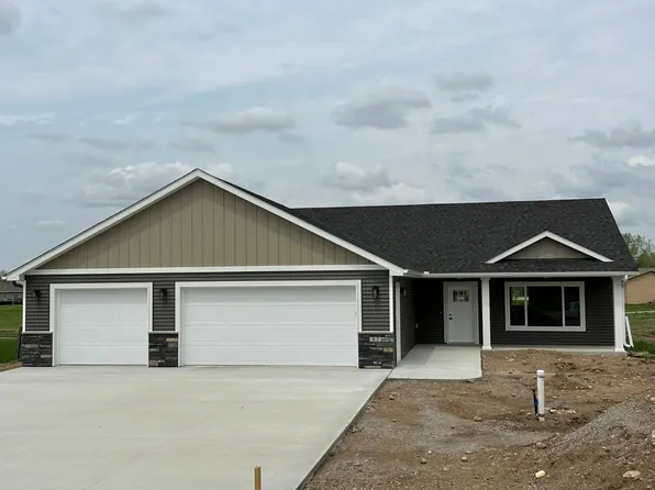 87 Meadow Ln, Cold Spring, MN 56320