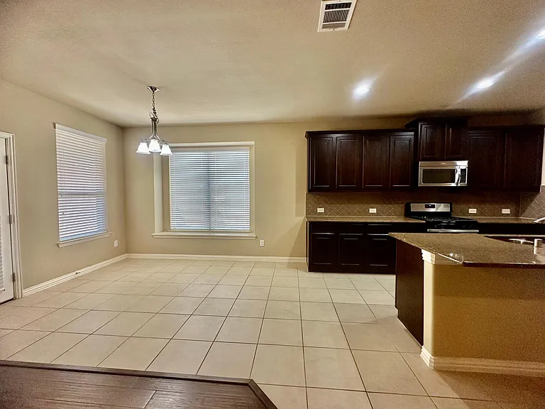 4001 Muscadine Dr — Photo 23