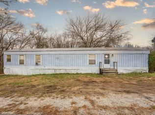 274 S 9th St, Mammoth Spring, AR 72554