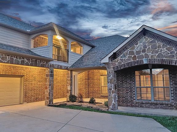 Covered Front Porch