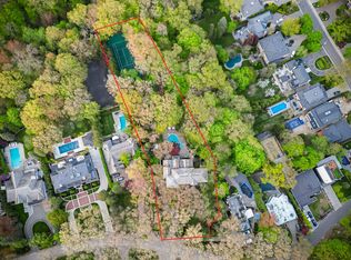 25 North Dr, Toronto, ON M9A 4R1