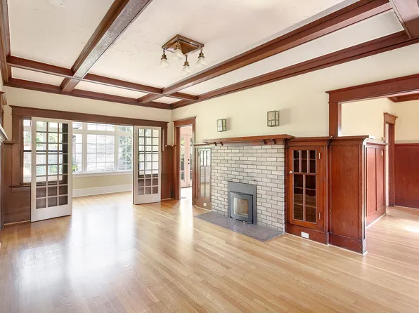 4524 NE 9th Ave, Portland, OR 97211