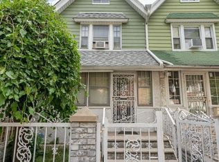 940 E 37th St, Brooklyn, NY 11210