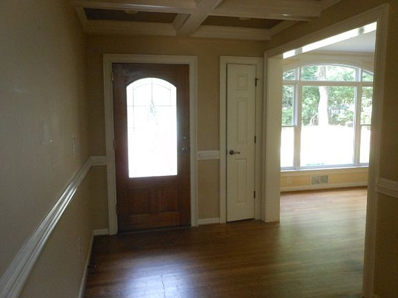 2nd image of 2799 Mabry Rd