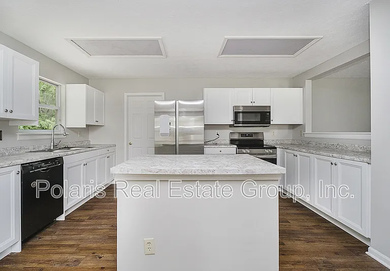 21 Wyndham Dr — Photo 11