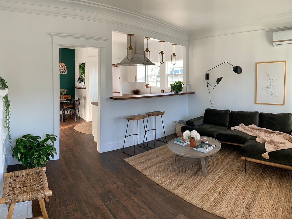 1st image of 216 N Fickett St #216