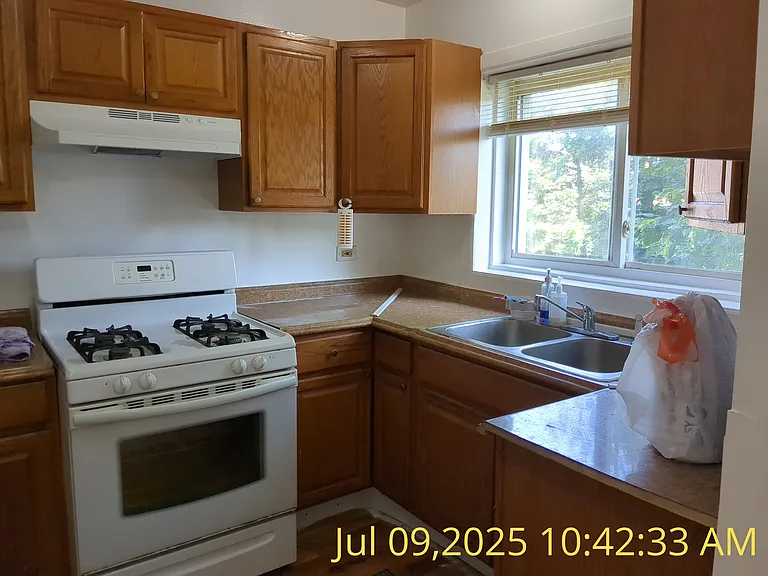 6136 N Seeley Ave #2E — Photo 8