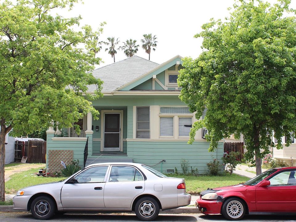 2nd image of 107 N 14th St