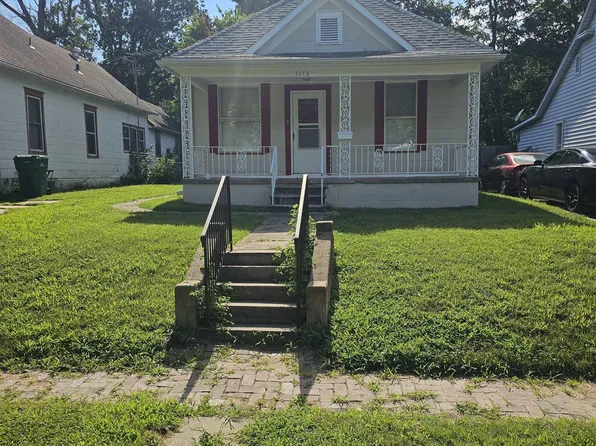 1115 SW Plass Ave, Topeka, KS 66604