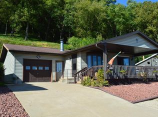 501 N 2nd St, Brownsville, MN 55919