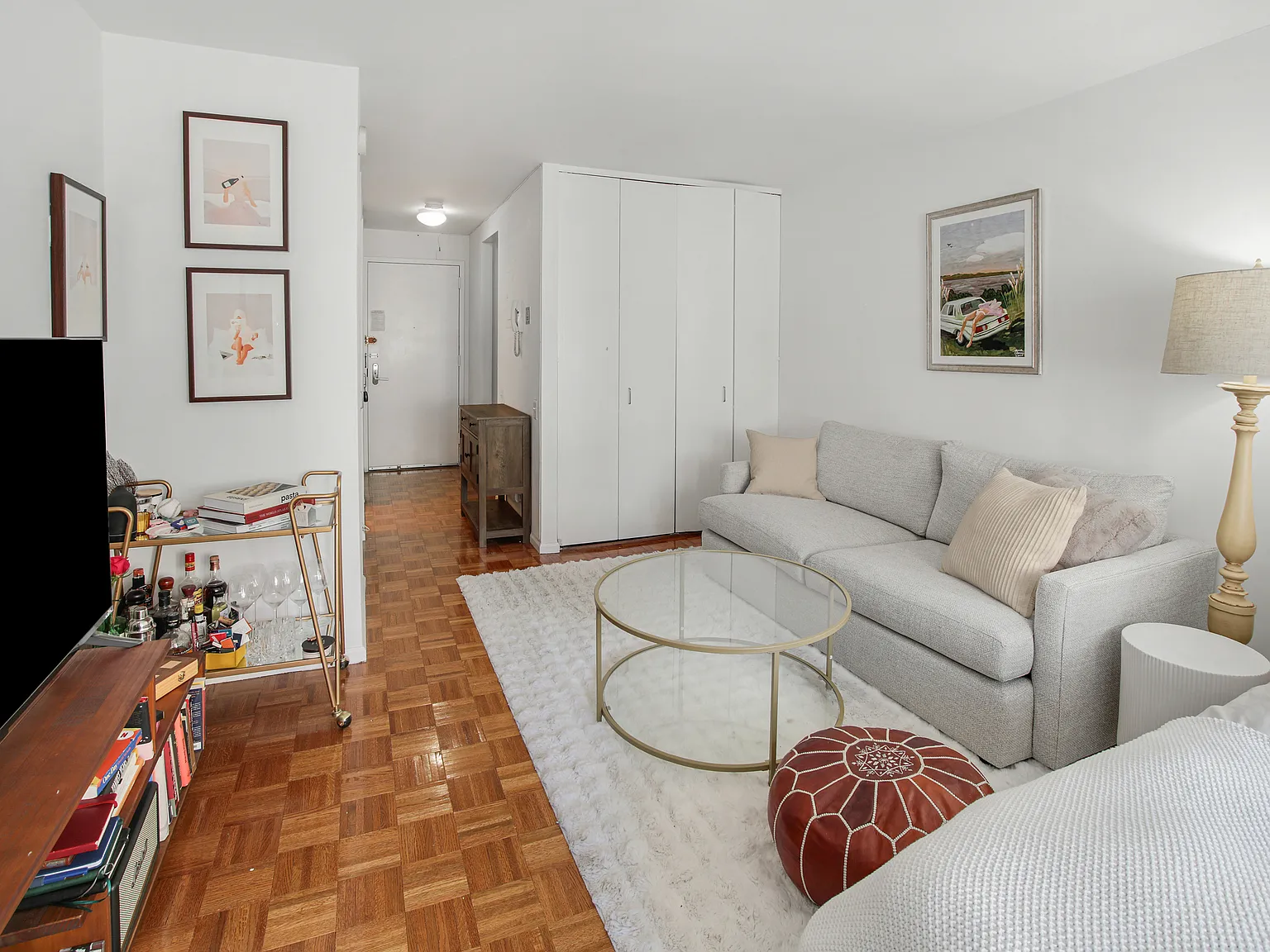 295 Greenwich Street — Photo 2