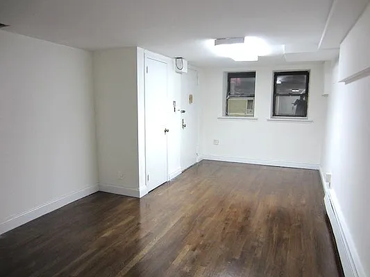 Rented by Mark David | media 39