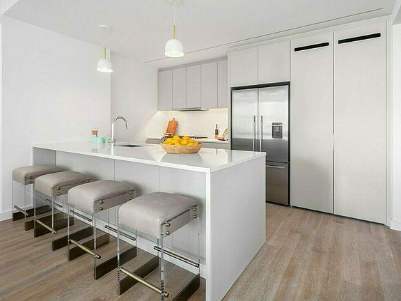 3rd image of 146 Pierrepont St APT 10F