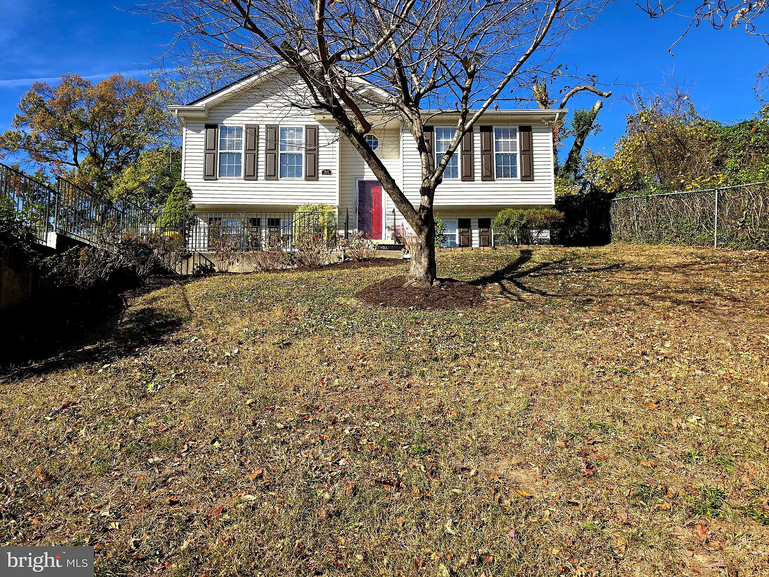 805 Glacier Ave photo 1